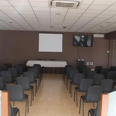 Restaurante El Tollo Hotel 3*