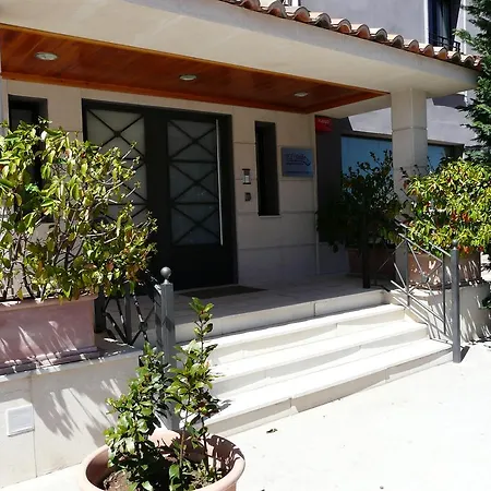 Hotel Restaurante El Tollo 3*