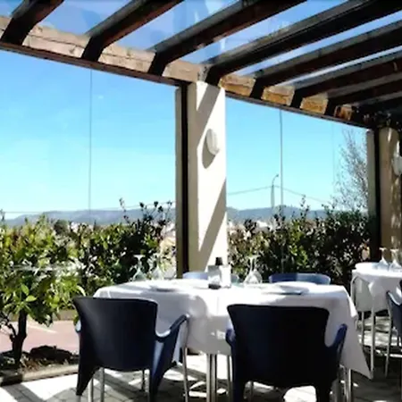 Restaurante El Tollo Hotel 3*