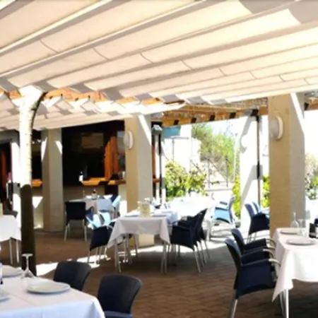 Hotel Restaurante El Tollo
